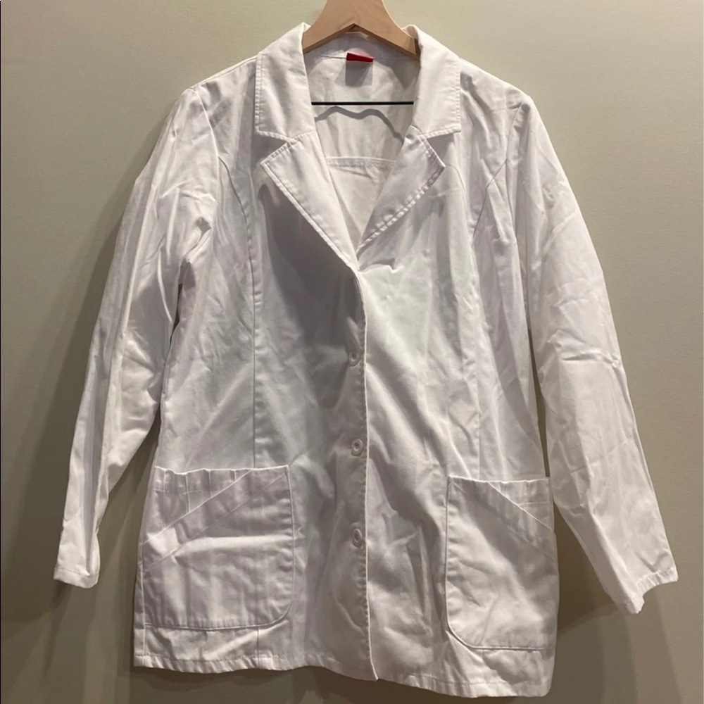 M/L Lab Coat